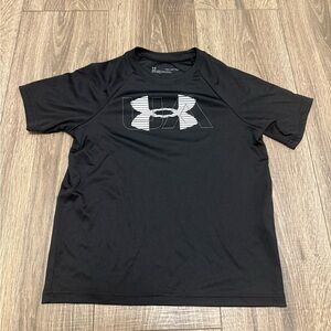 Under Armor Boys Black Dry Fit T Shirt Size YXS Loose